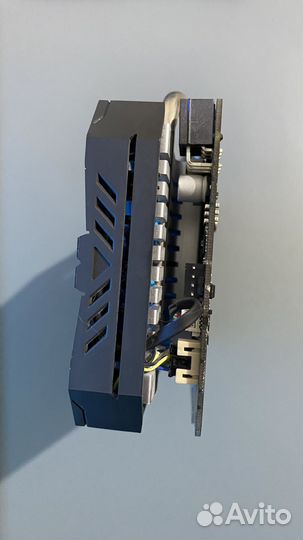 Asus RX560 rog strix OC