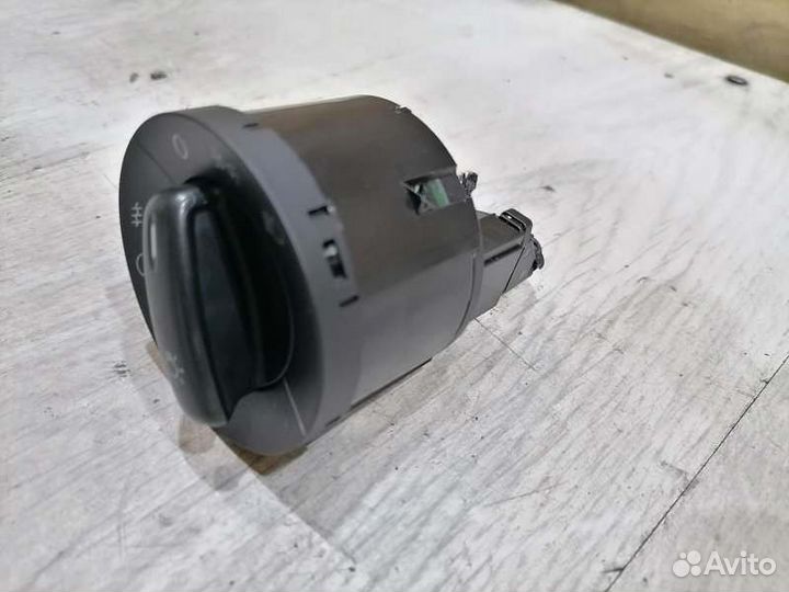 Переключатель света Vw Passat B6 1.8 BZB 2009