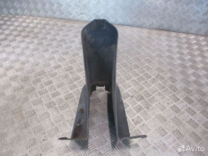 Кожух рулевой колонки Scania 1735822