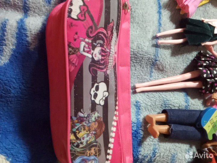 Куклы и пенал Monster High