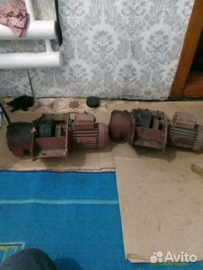Электродвигатель с редуктором б/у