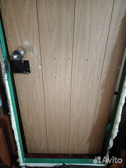 Металлическая входная дверь