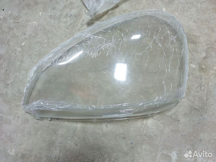 Стекло фары priora