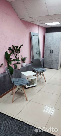 Парикмахерское кресло в аренду