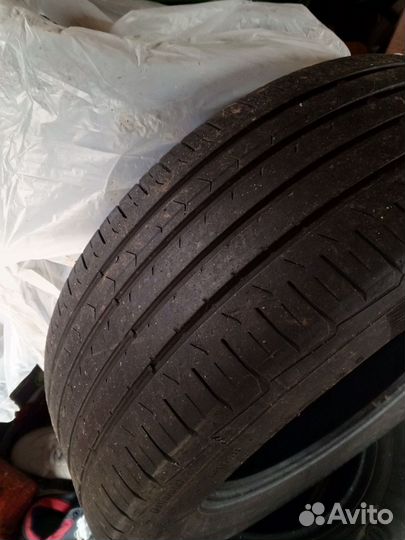 Continental ContiPremiumContact 5 225/60 R17