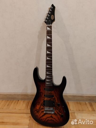 Электрогитара Stagg I300 Superstrat