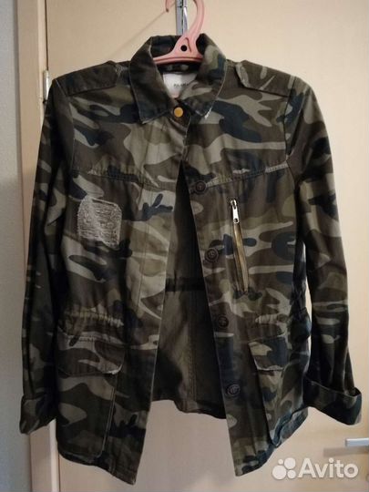 Ветровка pull and bear