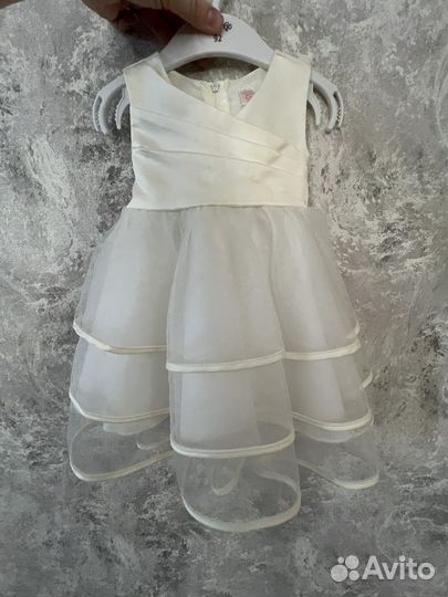 Нарядное платье для девочки 74 размер