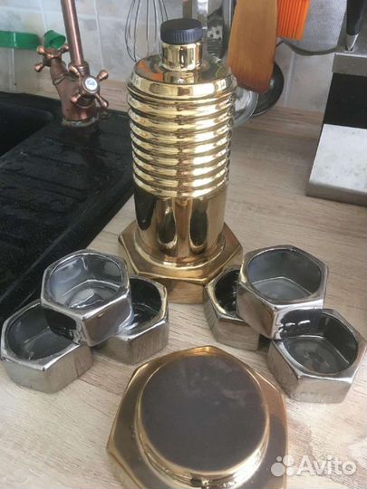 Штоф с рюмками