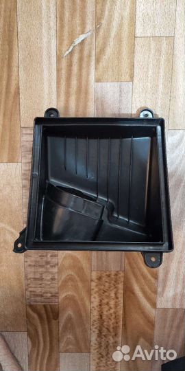 Корпус воздушного фильтра LADA granta