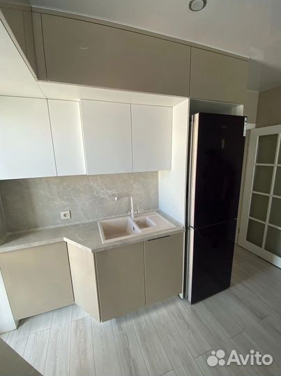 Угловая кухня на заказ