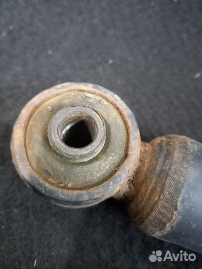 Амортизатор задний Suzuki Grand Vitara 2010