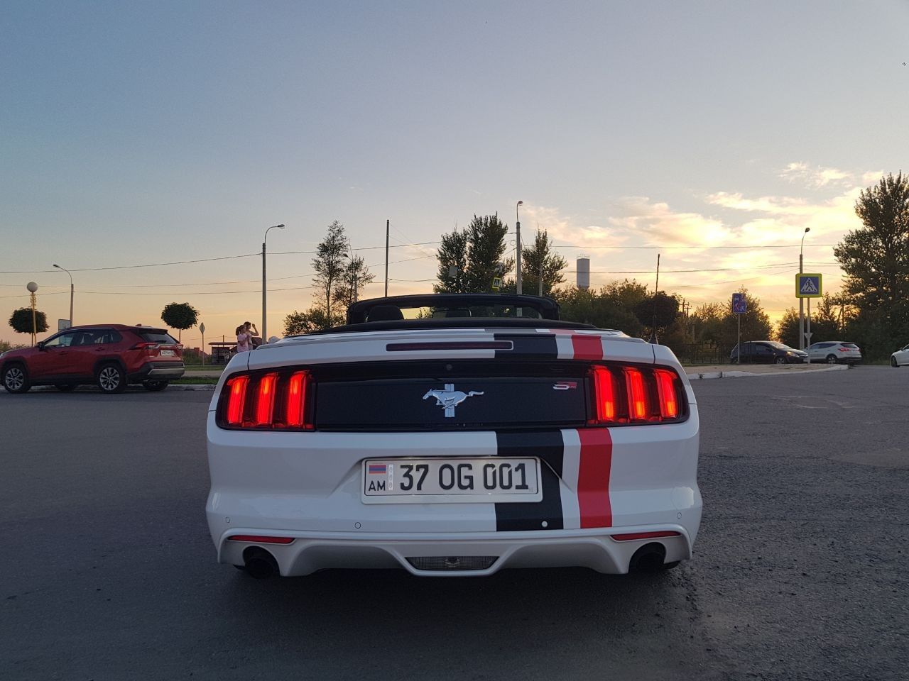 Ford Mustang: фото владельца