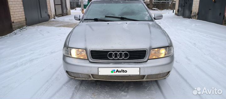 Audi A4 1.8 МТ, 1997, 346 300 км