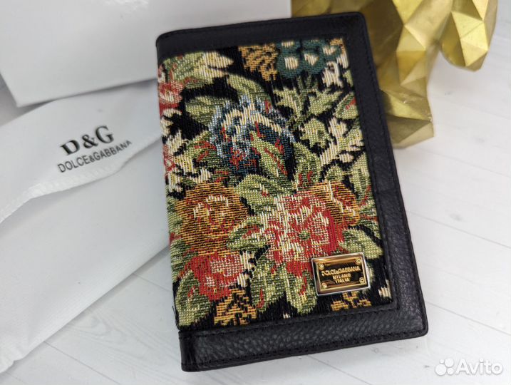 Обложка на паспорт кожаная женская D&G