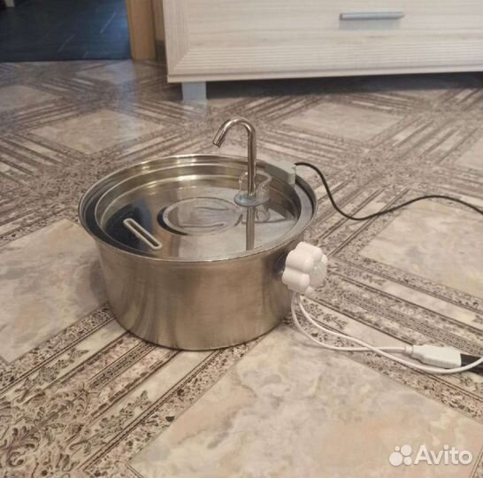 Поилка для кошек