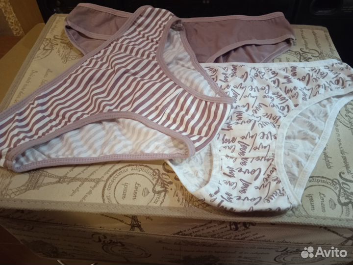 Трусики новые р. 44. Цена за набор