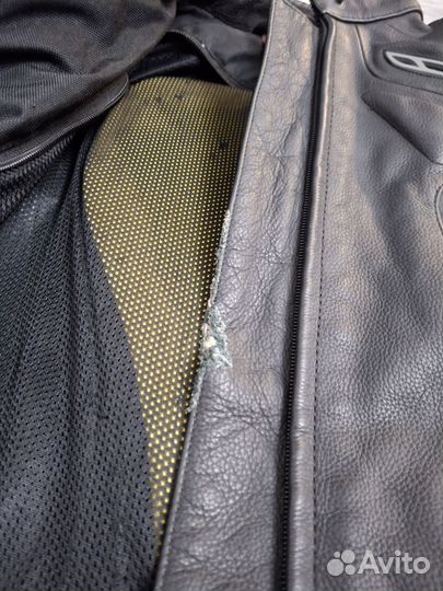 Мотокуртка кожаная женская