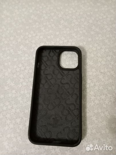 Чехлы на iPhone 14