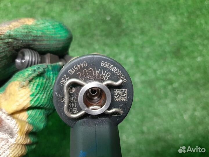 Форсунка топливная Suzuki Grand Vitara 2010