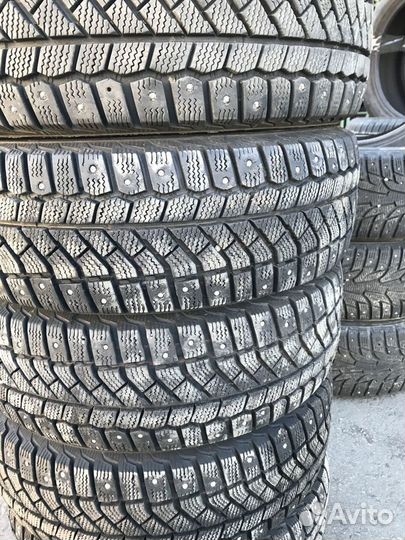 Viatti Brina Nordico V-522 185/60 R15 84T