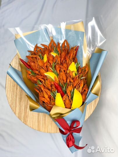 Букеты из морепродуктов и раков