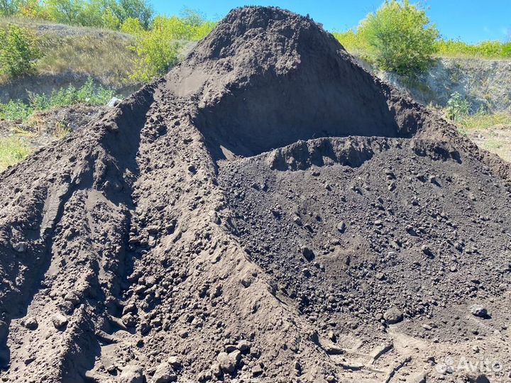 Песок, вторичный щебень, чернозем