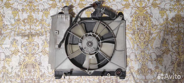 Радиатор двс Toyota Ist 2002 NCP60 2nzfe