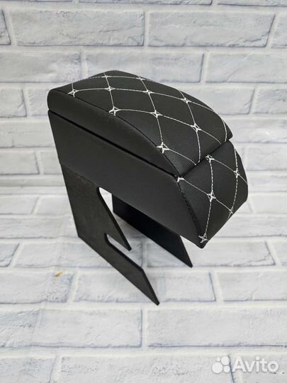 Подлокотник ваз 2108-2115