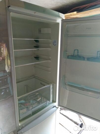 Холодильник