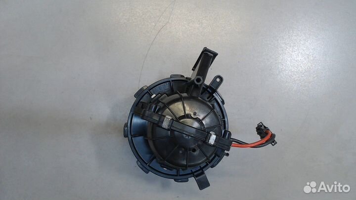 Двигатель отопителя Audi Q5, 2010