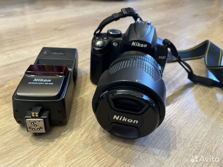 Зеркальный фотоаппарат nikon