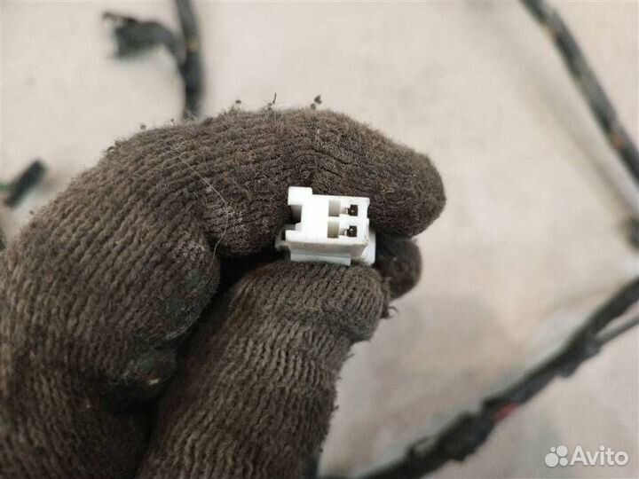 Проводка двери багажника Hyundai Matrix 2001-2010