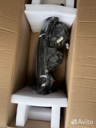 Продам фару переднюю правую outlander 3