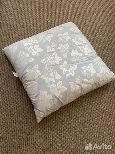 Одеяло и подушки