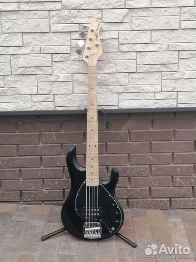 Бас гитара Sterling Music Man S.U.B. Sting Ray 5