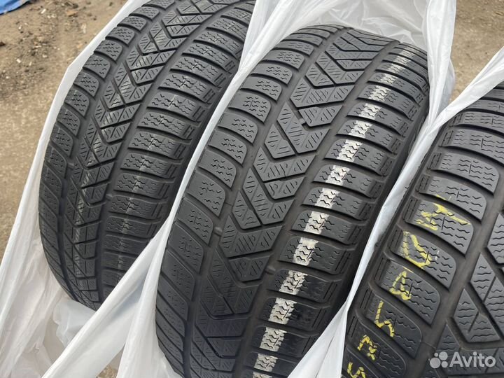 Pirelli Winter Sottozero 3 245/50 R18