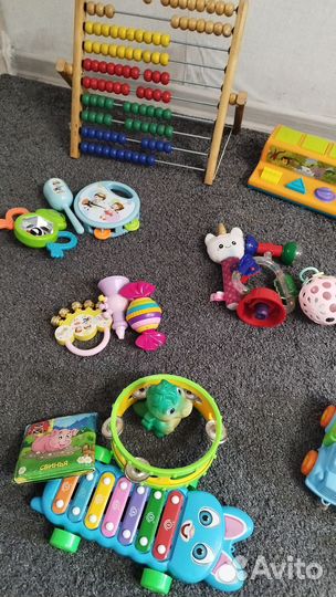 Развивающие игрушки пакетом