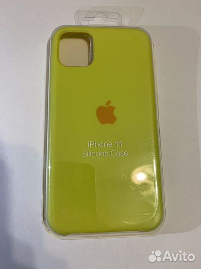 Чехол на iPhone 11
