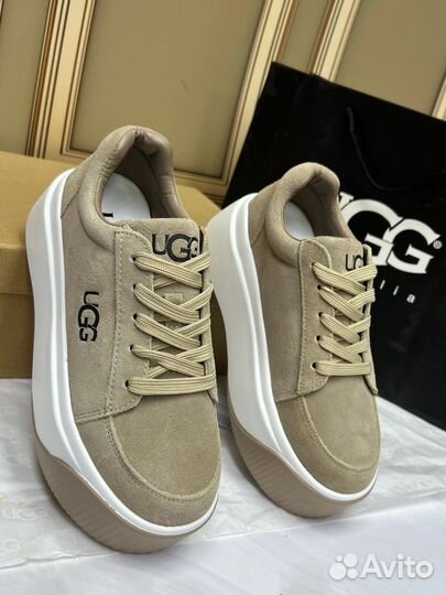 Кроссовки Ugg женские