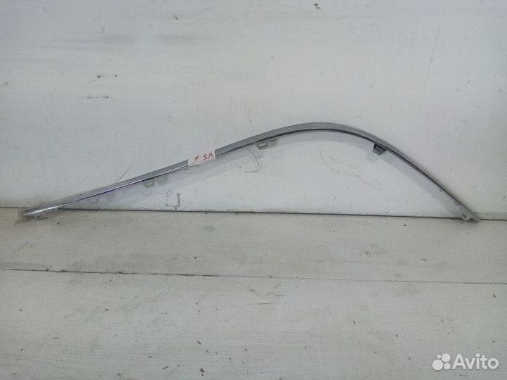 Молдинг заднего бампера левый Volkswagen Passat 7