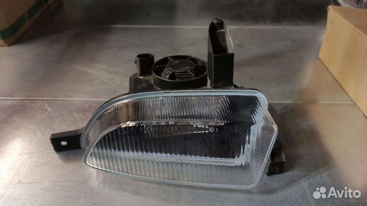 Фара противотуманная левая depo