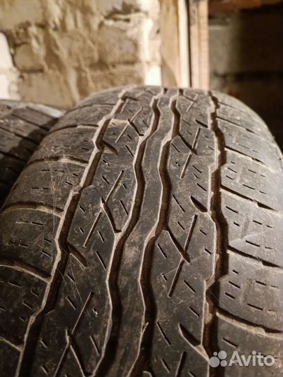 Bridgestone Dueler A/T 225/65 R17