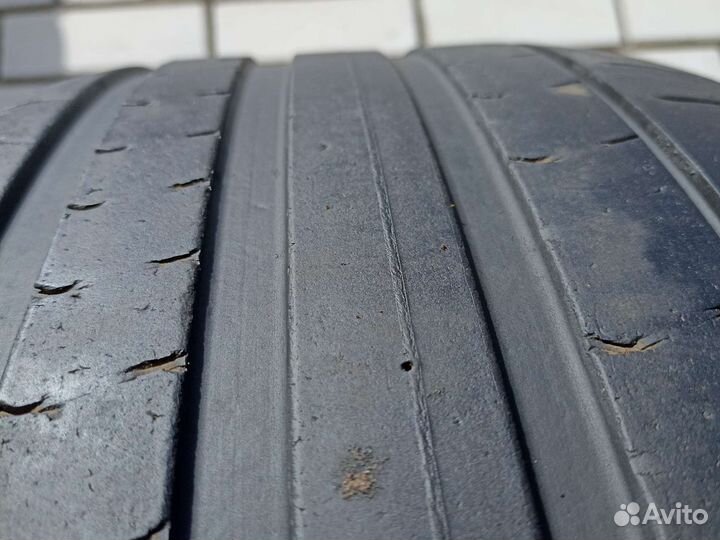 Pirelli P Zero 275/45 R21