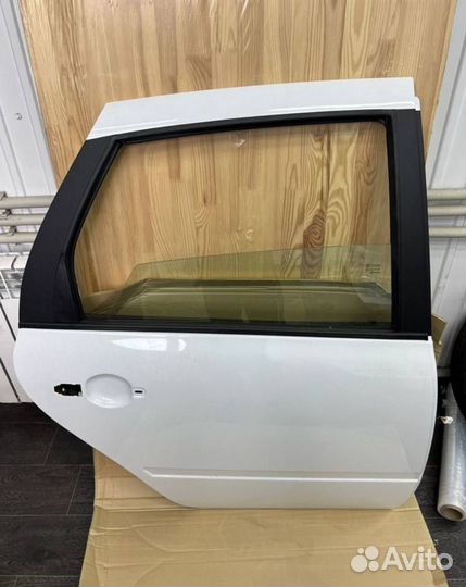 Двери задние боковые LADA Granta Седан