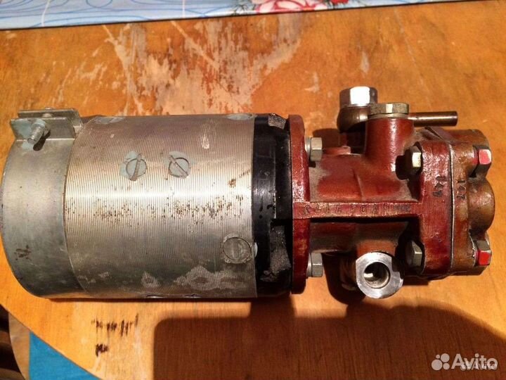 Насос для перекачки топлива 24 в