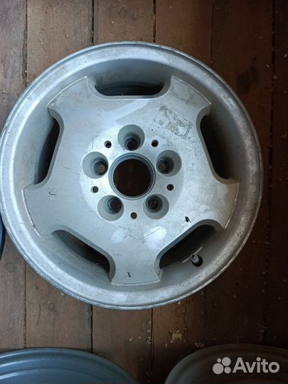 Диск Мерседес р 15