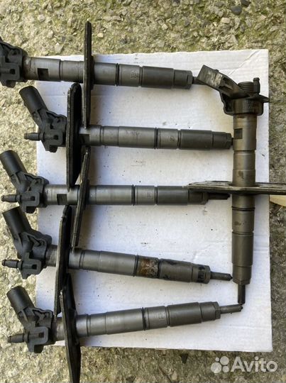 Форсунка Ауди 3.0 TDI 059130277S