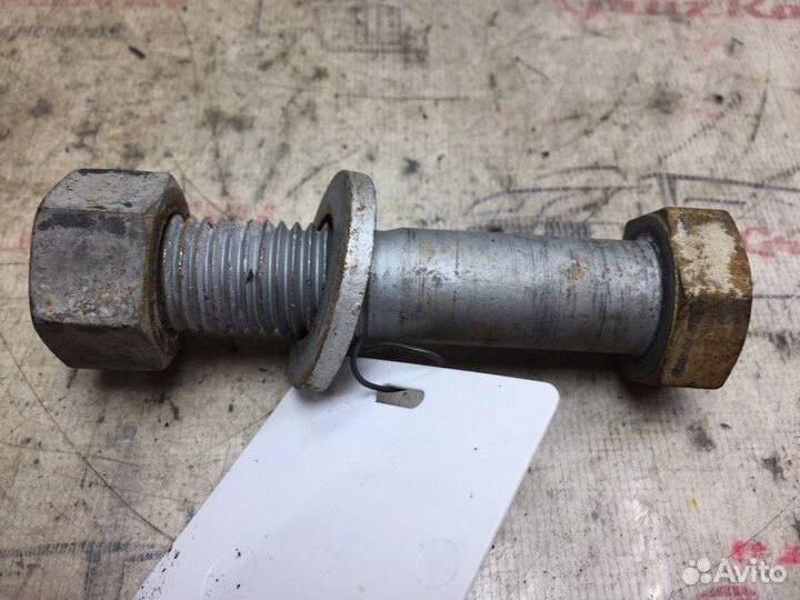 Болт стойки стабилизатора Renault T DXI13 450HP E5