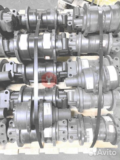 Каток опорный Volvo 1081-03680